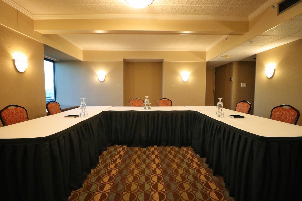 Hotel Mead Resorts & Conventions Center Wisconsin Rapids Dış mekan fotoğraf